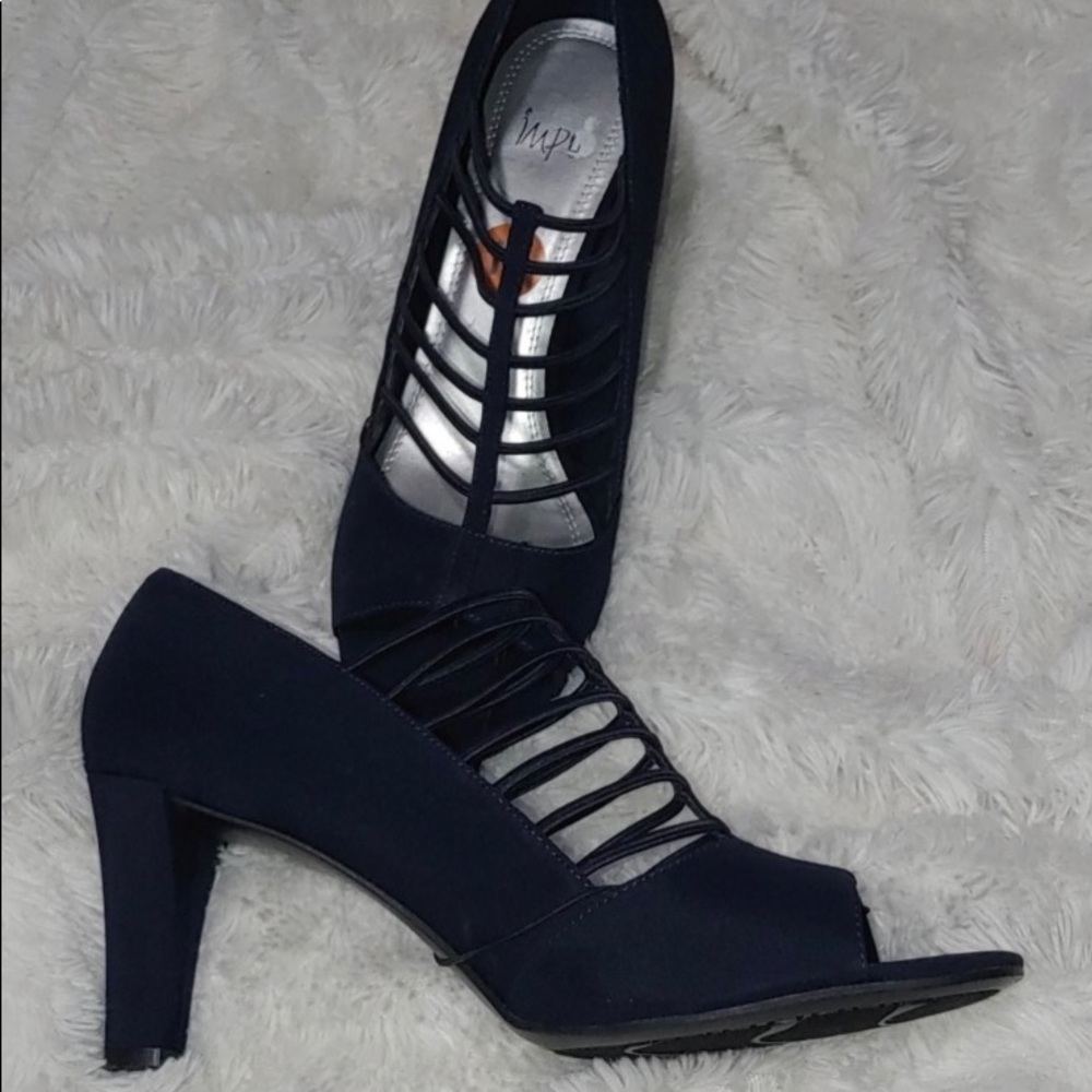 IMPO NEW navy Strappy sandals